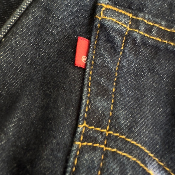 Vintage 505 Levi's Dark Wash Straight Leg 100% Cotton Made in the USA - Picture 8 of 9